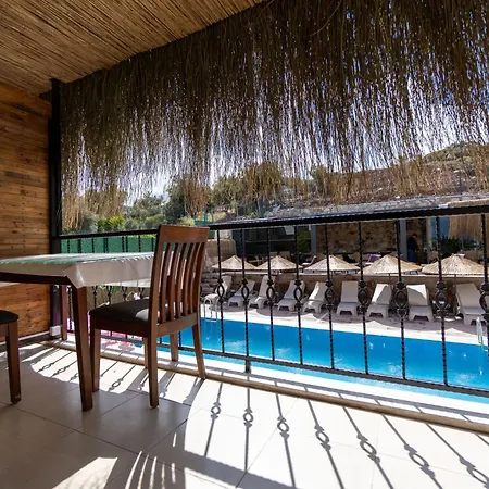 Hotel Stonehousefoca Foca
