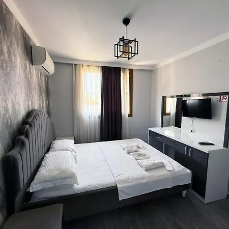 Hotel Stonehousefoca Foca